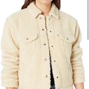 Levi's Women All Over Sherpa Trucker Jacket  Size Small  Cream